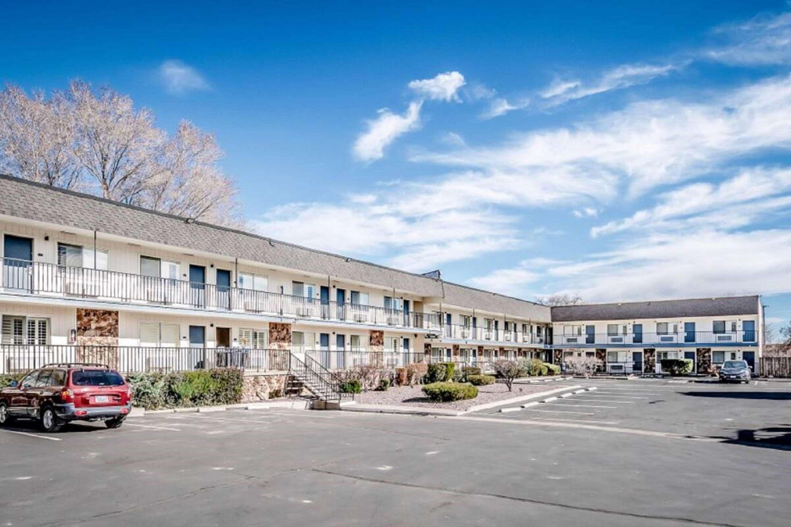 Surestay Plus Hotel By Best Western Susanville Exterior photo